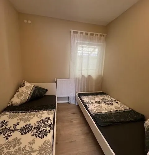 Sala Monteur Apartmán *